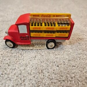 Coca-Cola Town Square Collection 1992 Delivery Truck w/ Bottle Crates Vintage